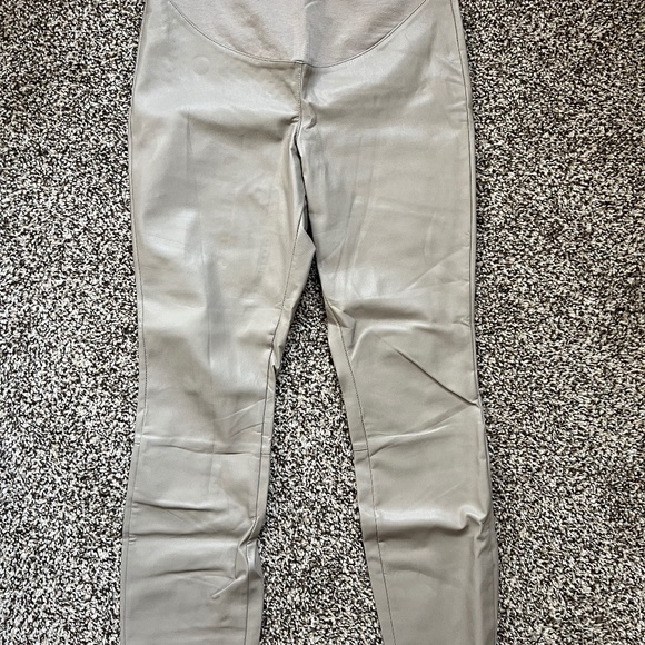 H&M Faux Leather maternity leggings size small - Picture 1 of 3